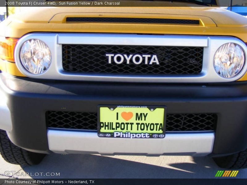 Sun Fusion Yellow / Dark Charcoal 2008 Toyota FJ Cruiser 4WD