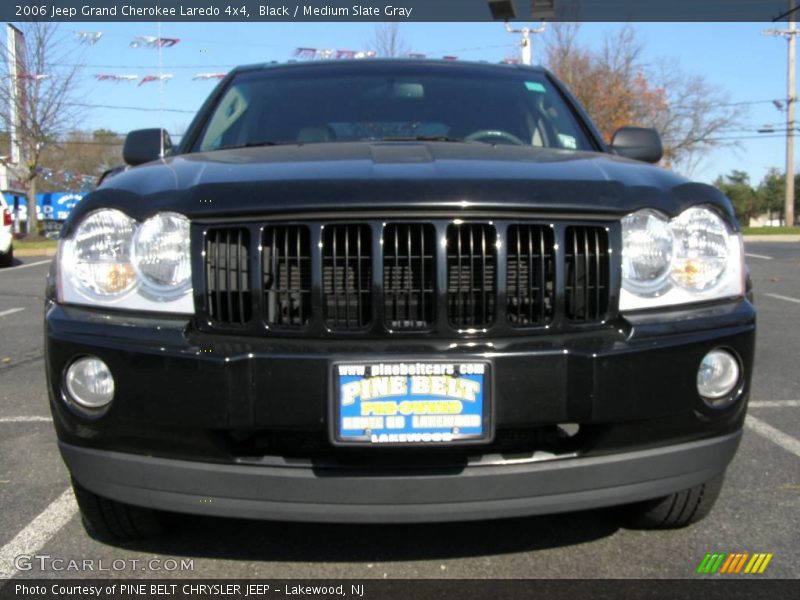 Black / Medium Slate Gray 2006 Jeep Grand Cherokee Laredo 4x4