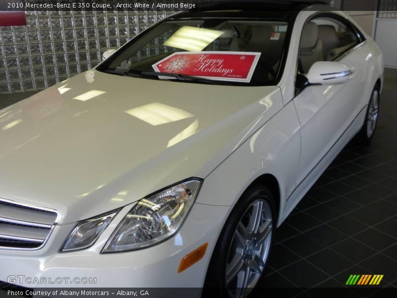 Arctic White / Almond Beige 2010 Mercedes-Benz E 350 Coupe