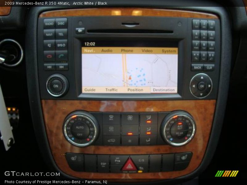 Arctic White / Black 2009 Mercedes-Benz R 350 4Matic