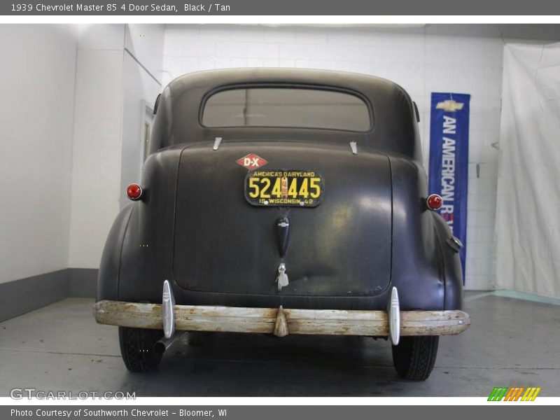 Black / Tan 1939 Chevrolet Master 85 4 Door Sedan
