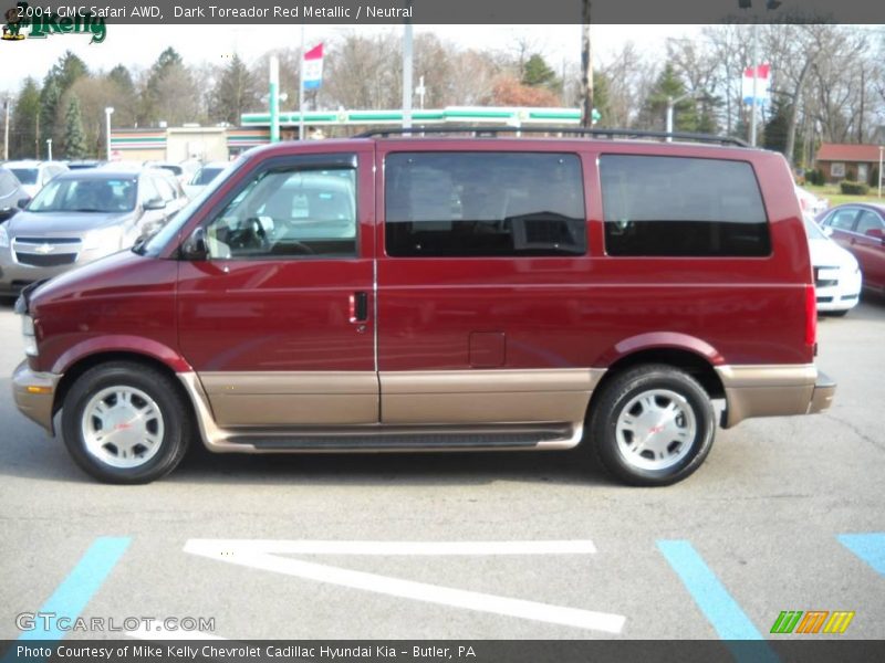 Dark Toreador Red Metallic / Neutral 2004 GMC Safari AWD