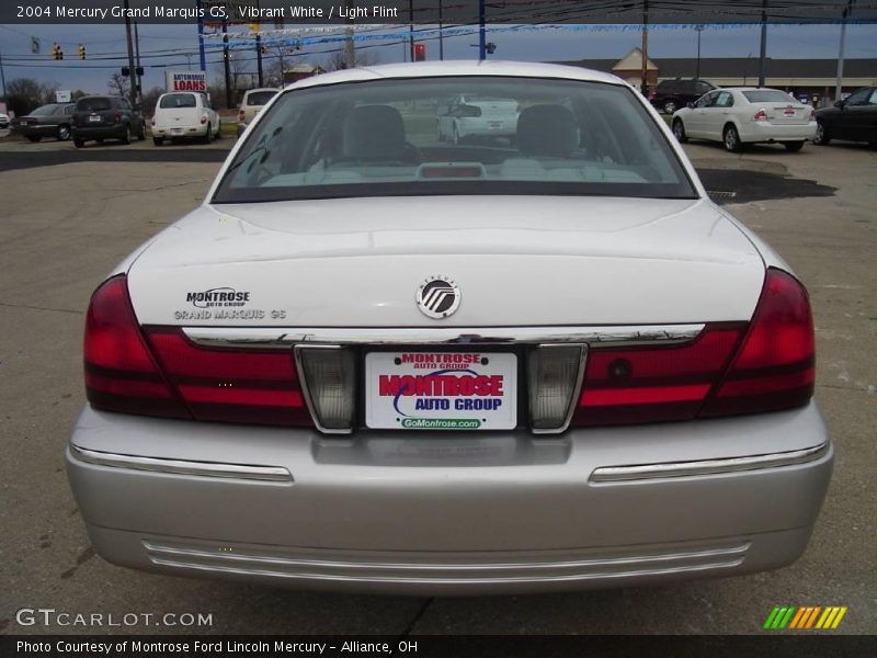 Vibrant White / Light Flint 2004 Mercury Grand Marquis GS