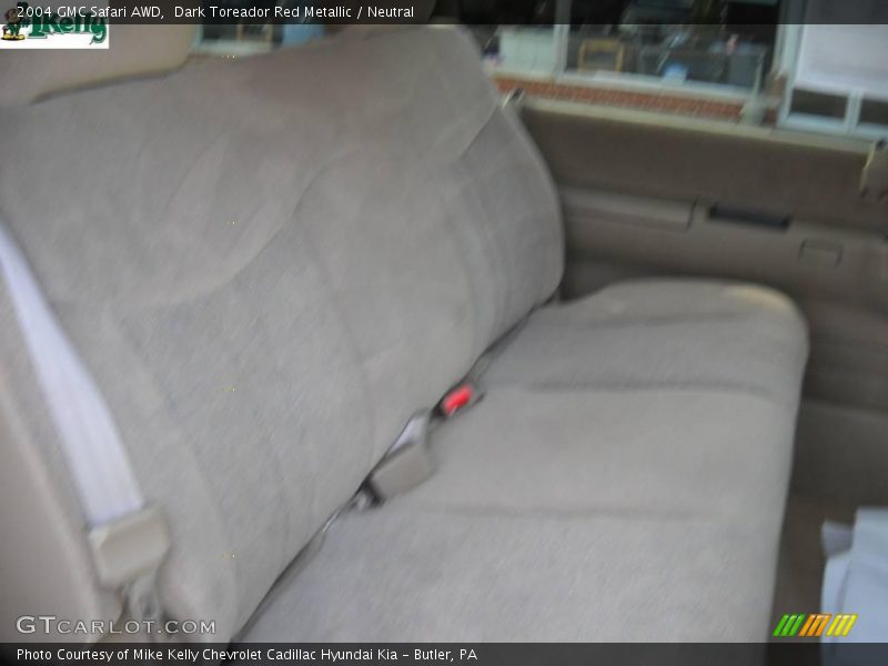 Dark Toreador Red Metallic / Neutral 2004 GMC Safari AWD