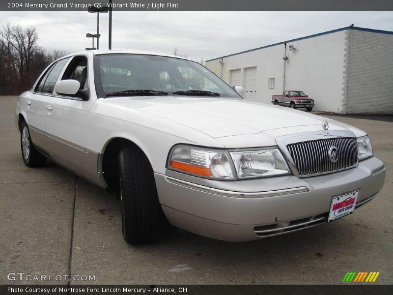 Vibrant White / Light Flint 2004 Mercury Grand Marquis GS