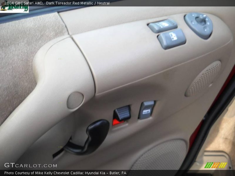 Dark Toreador Red Metallic / Neutral 2004 GMC Safari AWD