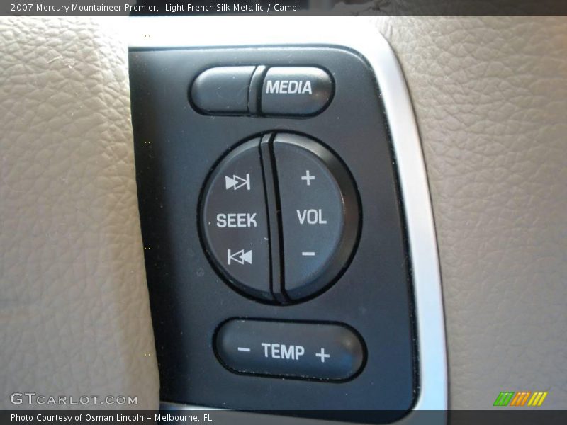 Light French Silk Metallic / Camel 2007 Mercury Mountaineer Premier