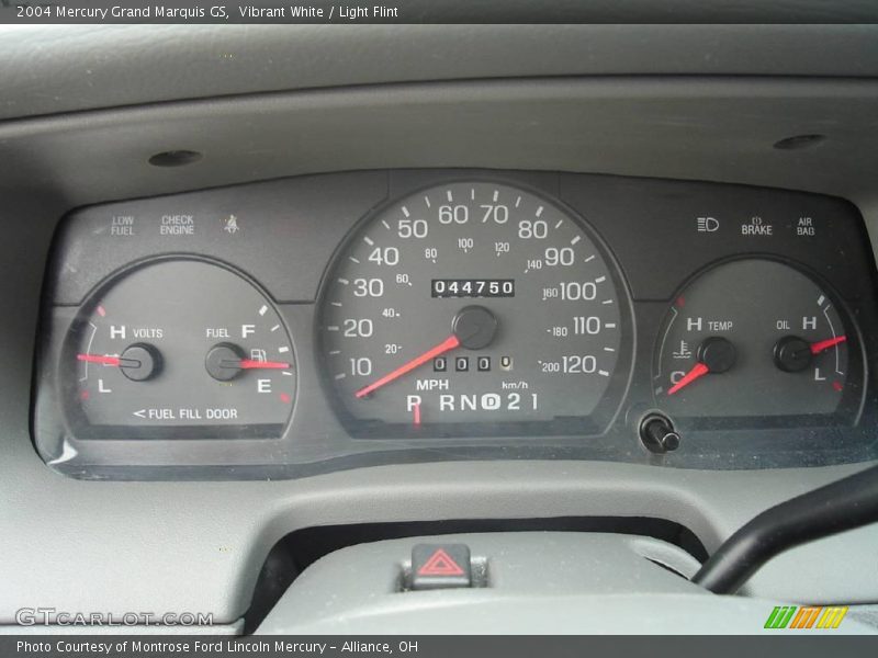 Vibrant White / Light Flint 2004 Mercury Grand Marquis GS