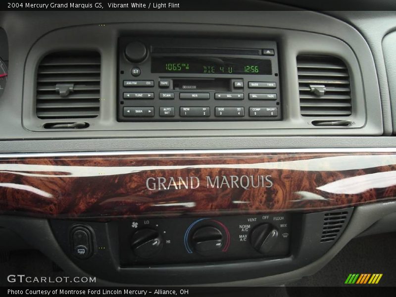 Vibrant White / Light Flint 2004 Mercury Grand Marquis GS