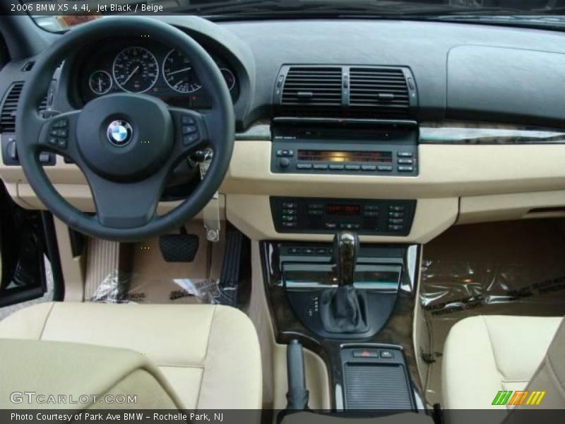 Jet Black / Beige 2006 BMW X5 4.4i