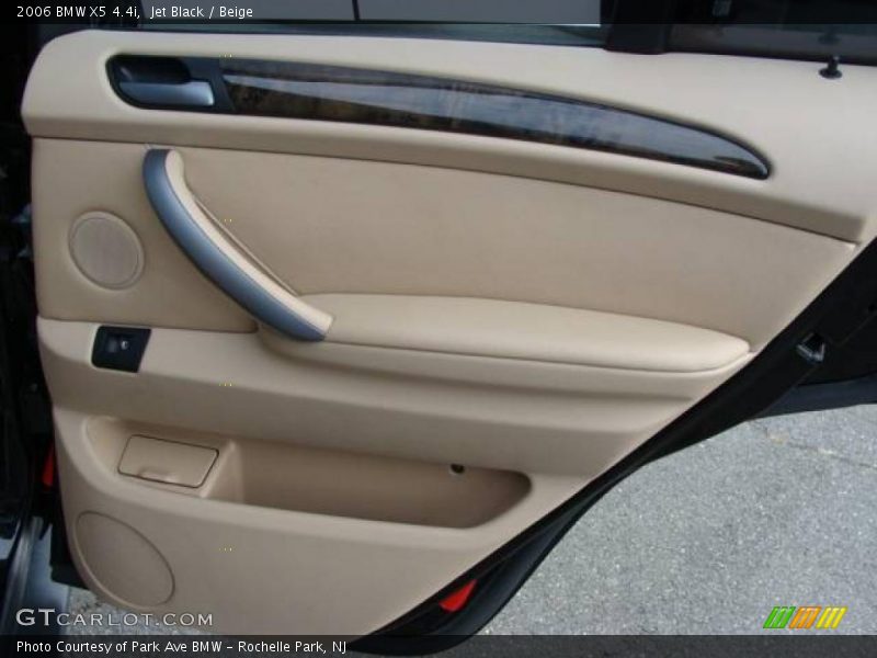 Jet Black / Beige 2006 BMW X5 4.4i