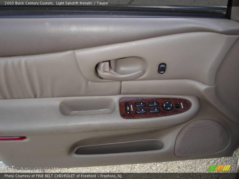 Light Sandrift Metallic / Taupe 2003 Buick Century Custom