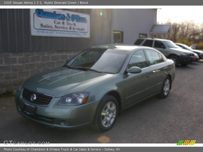 Mystic Emerald Green / Blond 2005 Nissan Altima 2.5 S