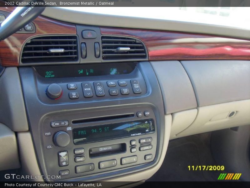 Bronzemist Metallic / Oatmeal 2002 Cadillac DeVille Sedan
