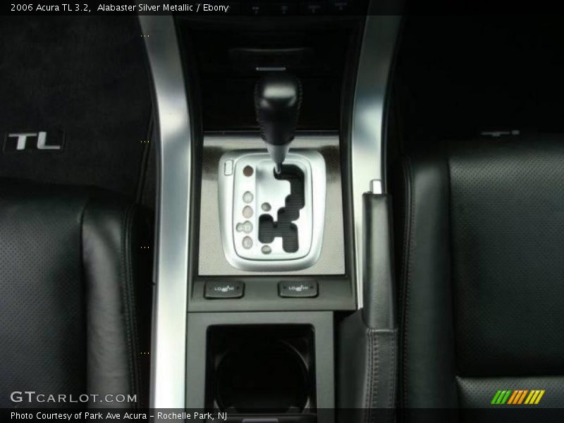 Alabaster Silver Metallic / Ebony 2006 Acura TL 3.2