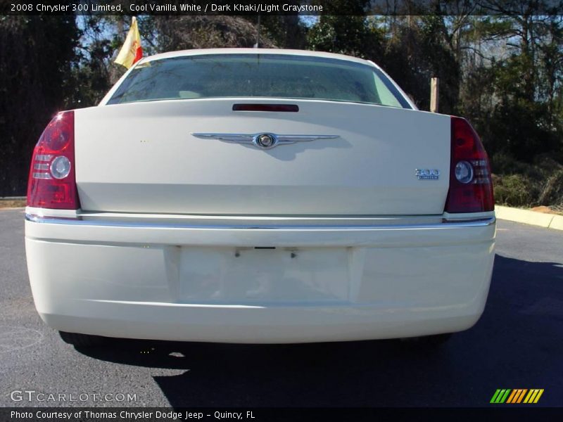 Cool Vanilla White / Dark Khaki/Light Graystone 2008 Chrysler 300 Limited