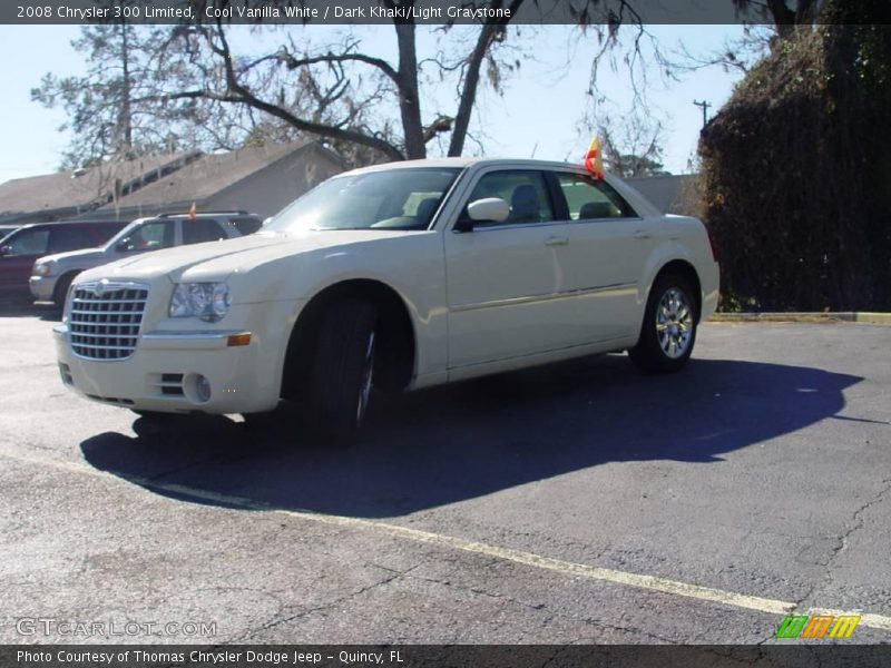 Cool Vanilla White / Dark Khaki/Light Graystone 2008 Chrysler 300 Limited