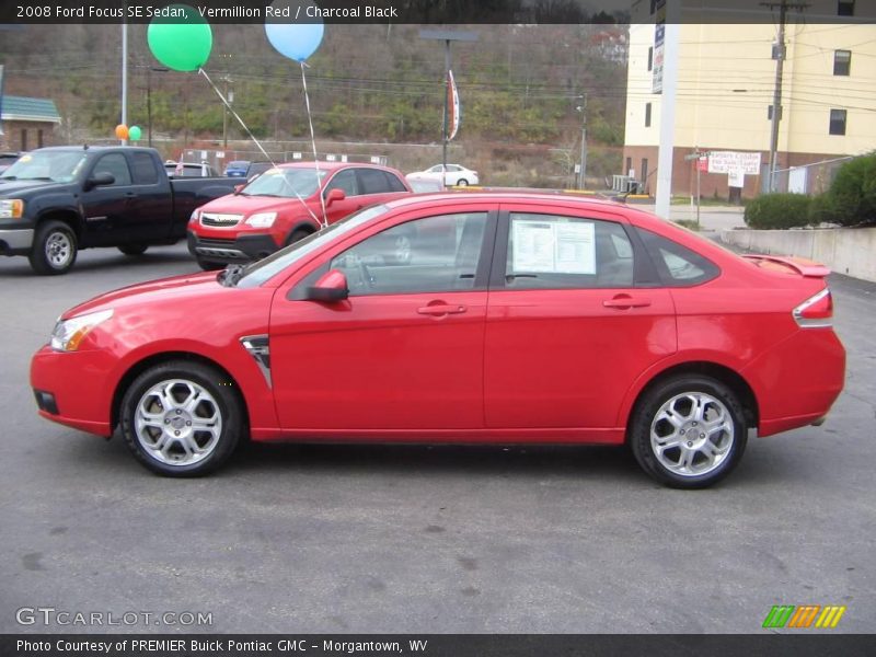 Vermillion Red / Charcoal Black 2008 Ford Focus SE Sedan