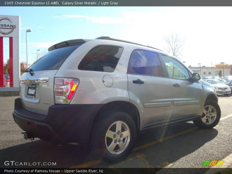 Galaxy Silver Metallic / Light Gray 2005 Chevrolet Equinox LS AWD