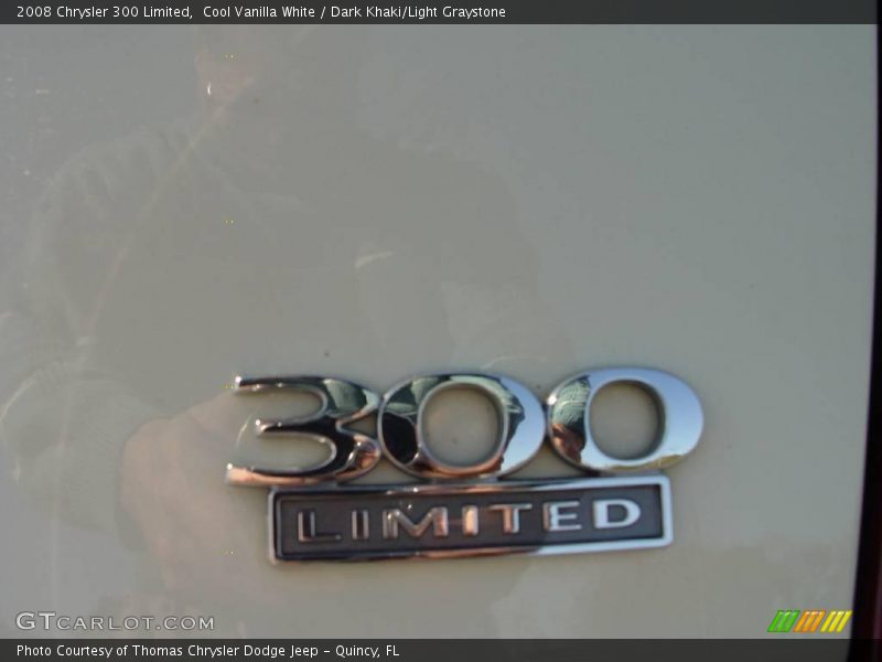 Cool Vanilla White / Dark Khaki/Light Graystone 2008 Chrysler 300 Limited