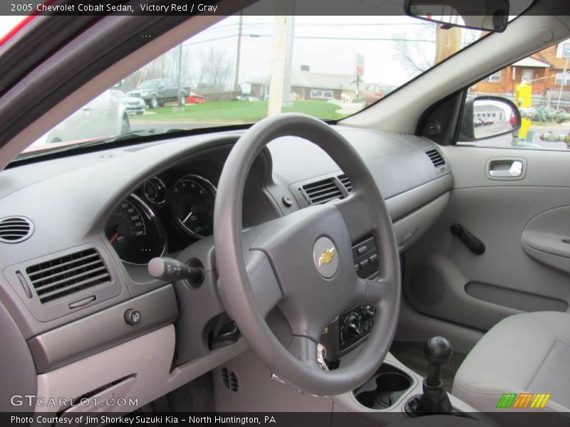 Victory Red / Gray 2005 Chevrolet Cobalt Sedan