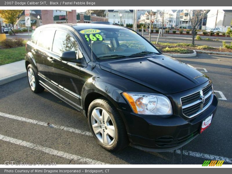 Black / Pastel Pebble Beige 2007 Dodge Caliber SXT