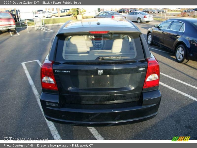 Black / Pastel Pebble Beige 2007 Dodge Caliber SXT