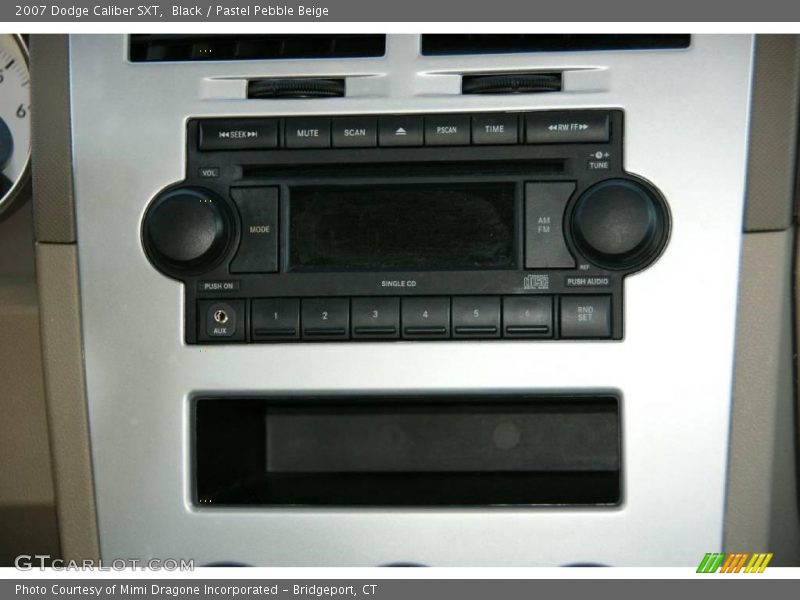 Black / Pastel Pebble Beige 2007 Dodge Caliber SXT