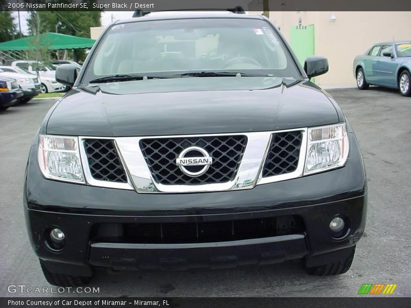 Super Black / Desert 2006 Nissan Pathfinder SE