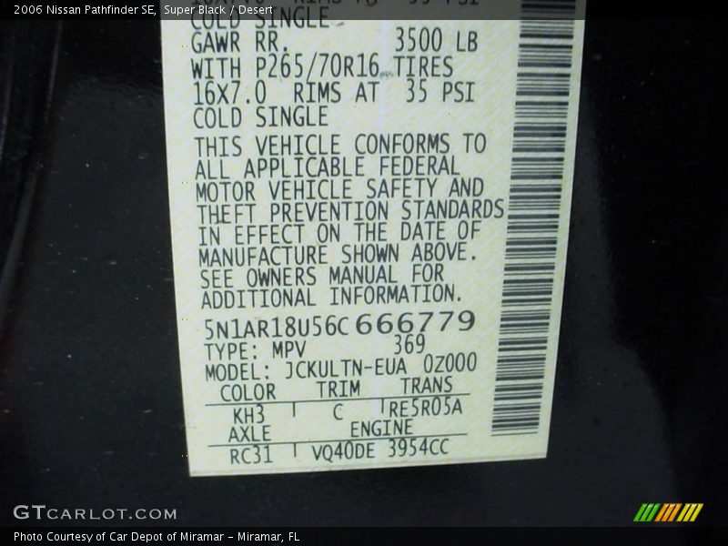Super Black / Desert 2006 Nissan Pathfinder SE