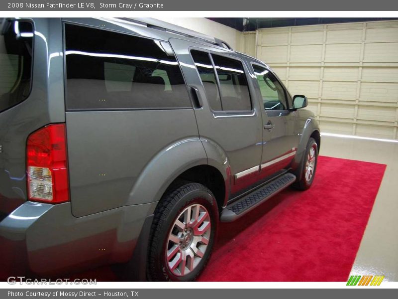 Storm Gray / Graphite 2008 Nissan Pathfinder LE V8