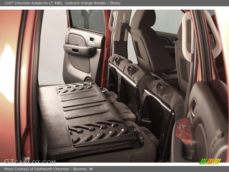 Sunburst Orange Metallic / Ebony 2007 Chevrolet Avalanche LT 4WD