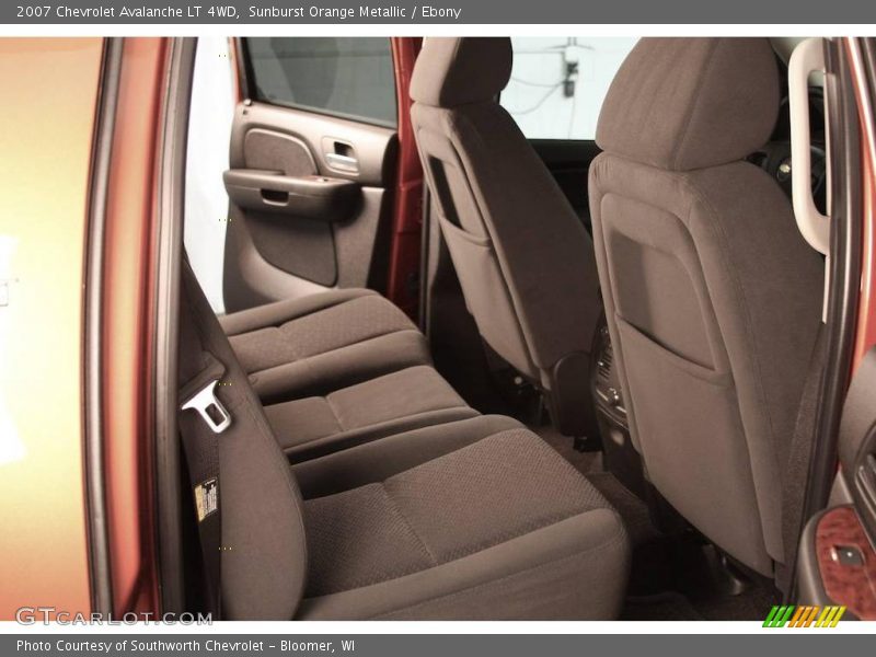 Sunburst Orange Metallic / Ebony 2007 Chevrolet Avalanche LT 4WD