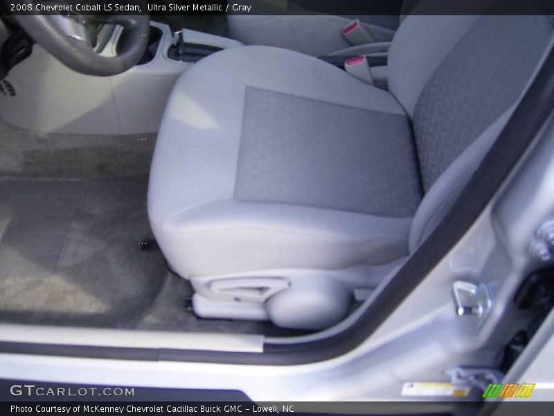 Ultra Silver Metallic / Gray 2008 Chevrolet Cobalt LS Sedan