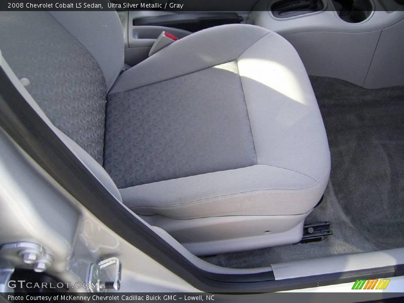 Ultra Silver Metallic / Gray 2008 Chevrolet Cobalt LS Sedan