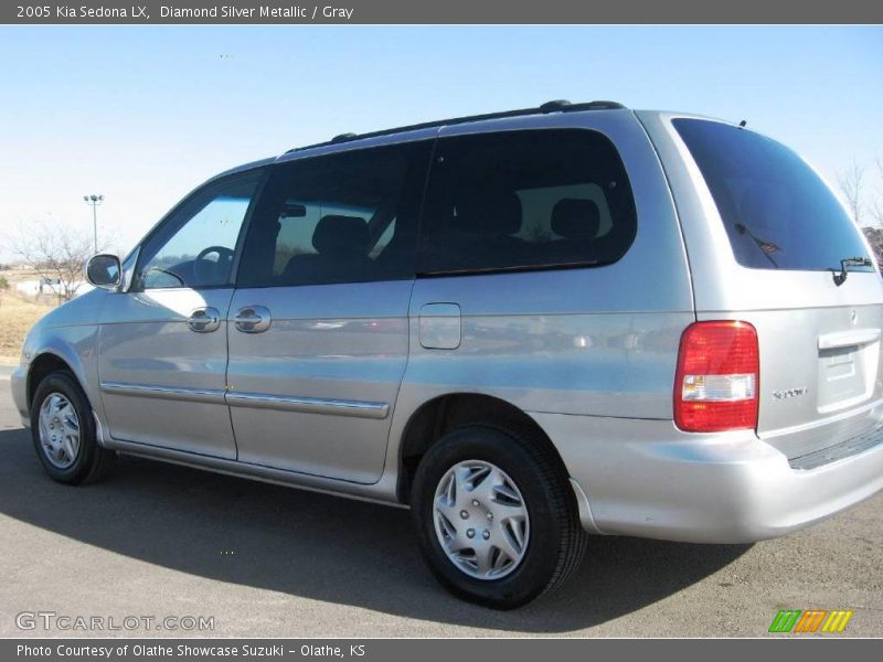 Diamond Silver Metallic / Gray 2005 Kia Sedona LX