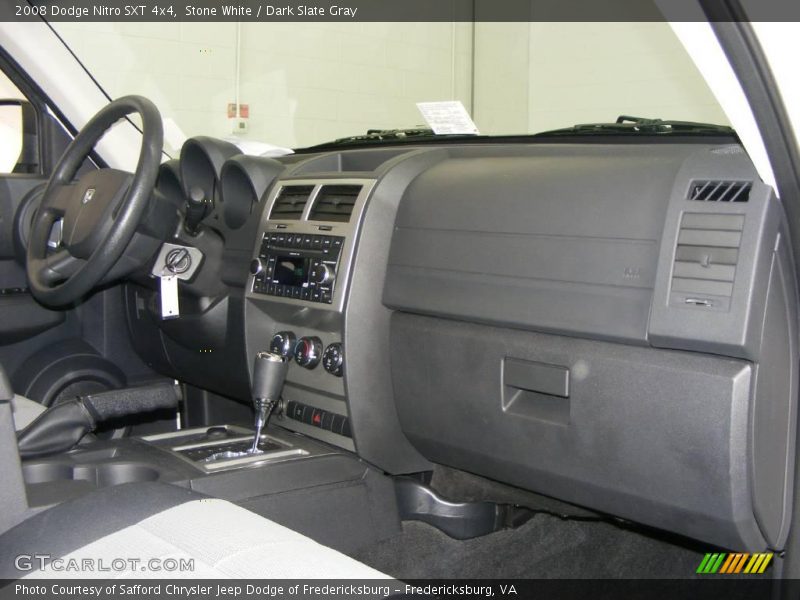 Stone White / Dark Slate Gray 2008 Dodge Nitro SXT 4x4