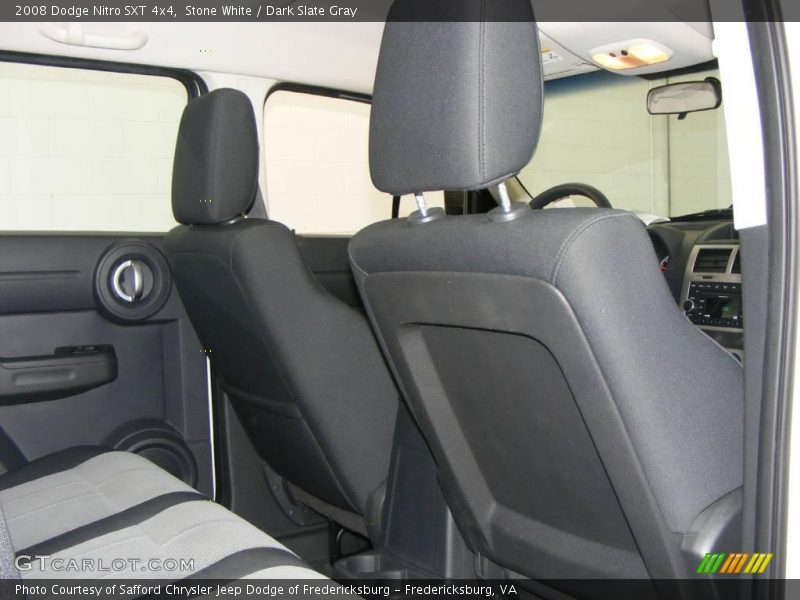 Stone White / Dark Slate Gray 2008 Dodge Nitro SXT 4x4