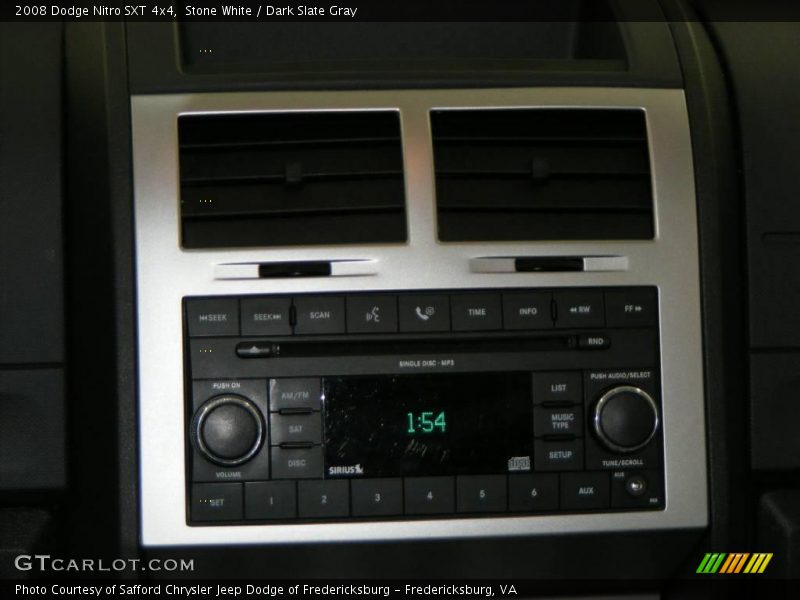 Stone White / Dark Slate Gray 2008 Dodge Nitro SXT 4x4