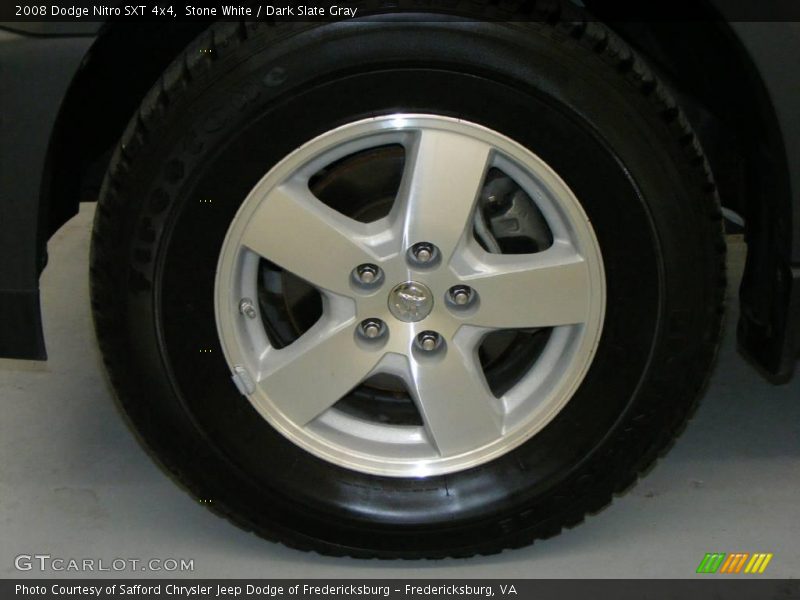 Stone White / Dark Slate Gray 2008 Dodge Nitro SXT 4x4