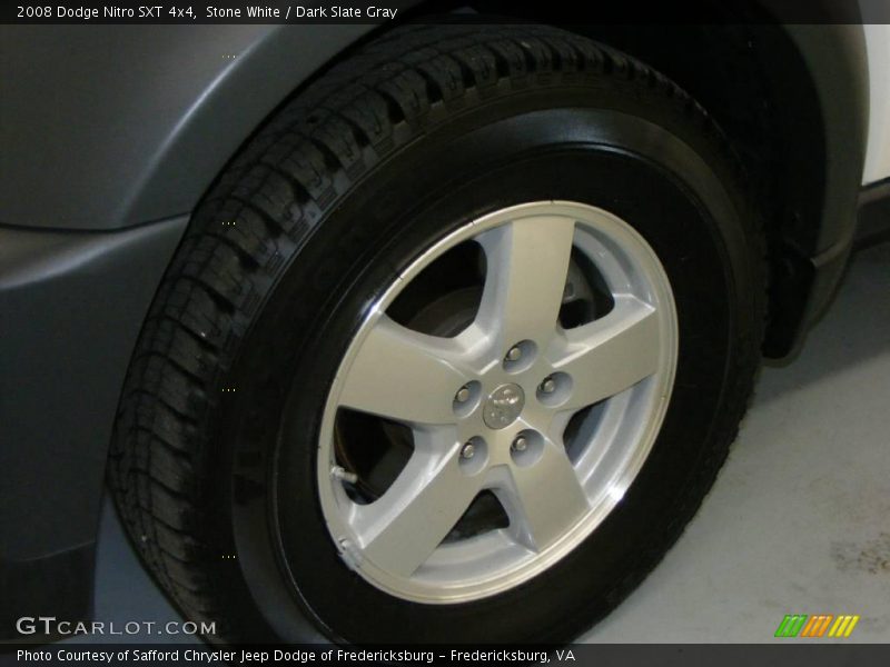 Stone White / Dark Slate Gray 2008 Dodge Nitro SXT 4x4