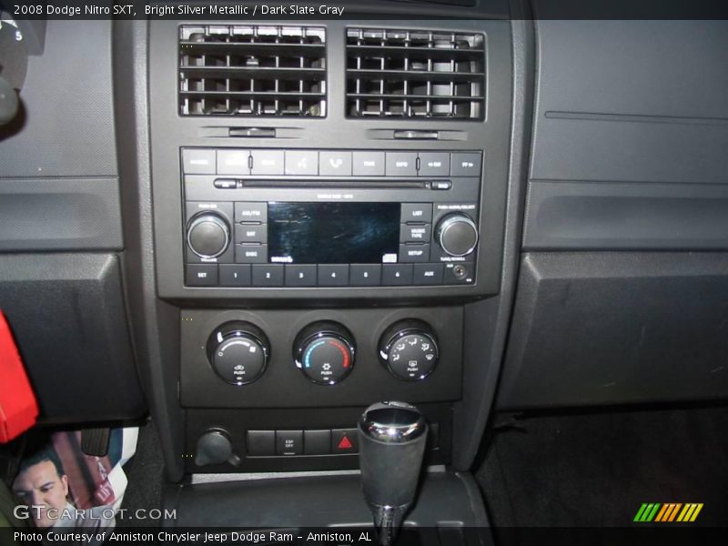 Bright Silver Metallic / Dark Slate Gray 2008 Dodge Nitro SXT