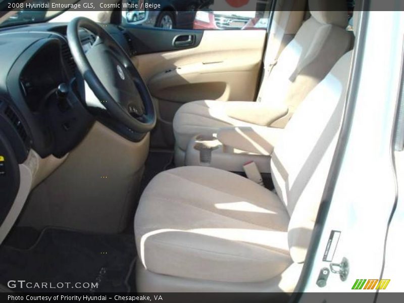 Cosmic White / Beige 2008 Hyundai Entourage GLS