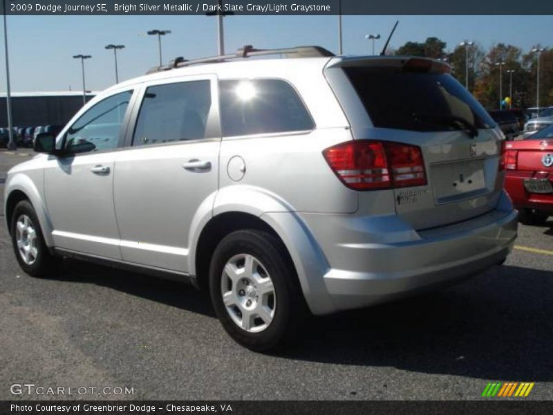Bright Silver Metallic / Dark Slate Gray/Light Graystone 2009 Dodge Journey SE
