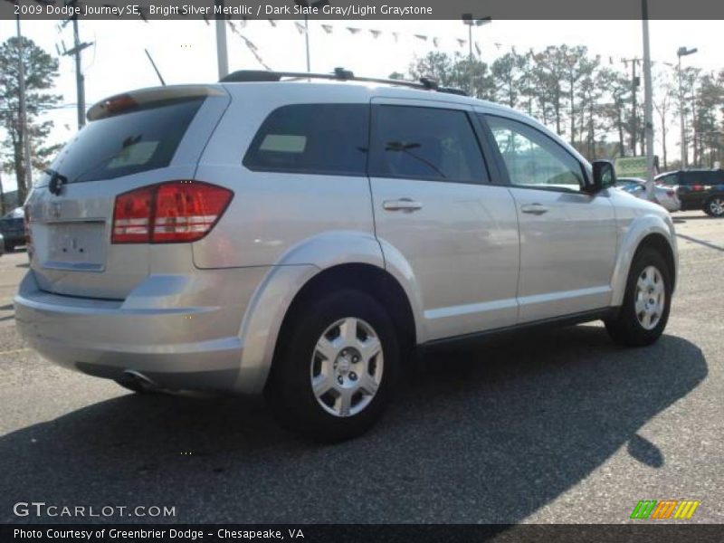 Bright Silver Metallic / Dark Slate Gray/Light Graystone 2009 Dodge Journey SE