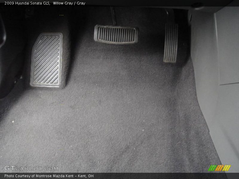 Willow Gray / Gray 2009 Hyundai Sonata GLS
