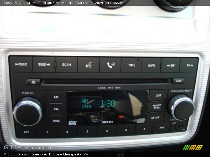 Bright Silver Metallic / Dark Slate Gray/Light Graystone 2009 Dodge Journey SE