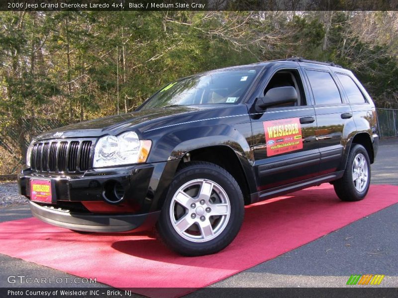 Black / Medium Slate Gray 2006 Jeep Grand Cherokee Laredo 4x4