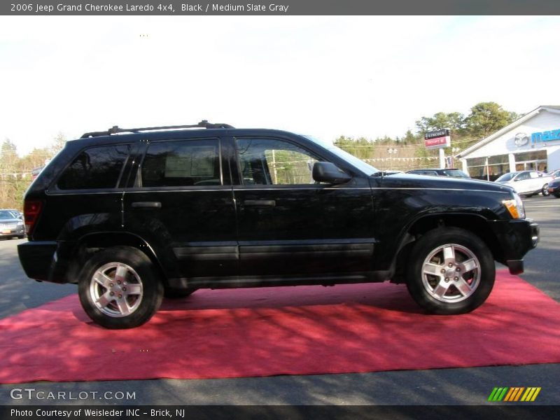 Black / Medium Slate Gray 2006 Jeep Grand Cherokee Laredo 4x4
