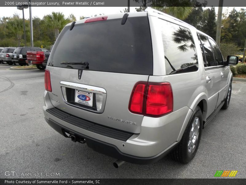Pewter Metallic / Camel 2006 Lincoln Navigator Luxury